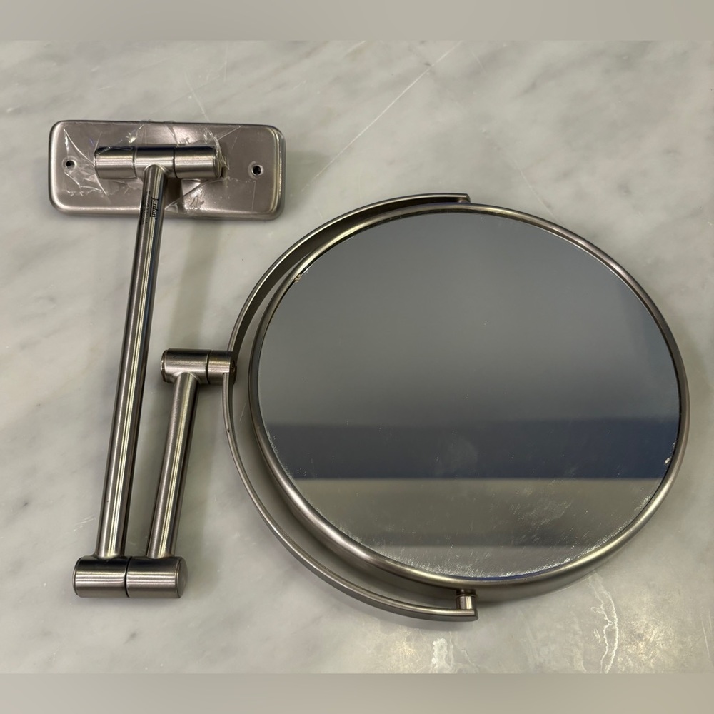Wall-Hung 1x 10x Makeup Mirror with Adjustable Arm